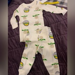 Hanna Andersson - NWT - Star Wars two piece long sleeved pajama 12-18mo